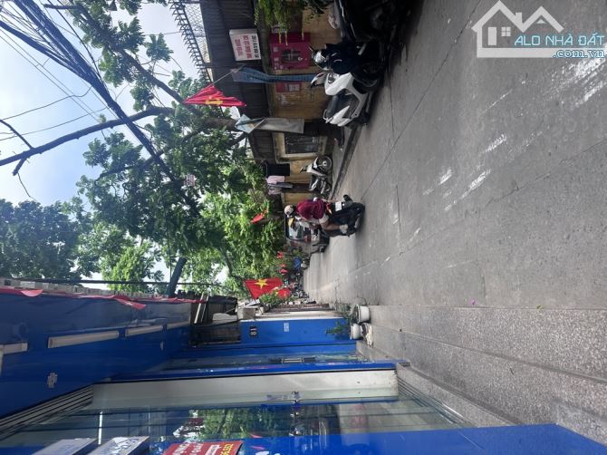 💥 Nhà Xây Mới, Láng Trung, 20m Ra Ôtô, Bãi Gửi Ôtô Gần Nhà, 5 Tầng Thang Máy, Giá 9.x Tỷ