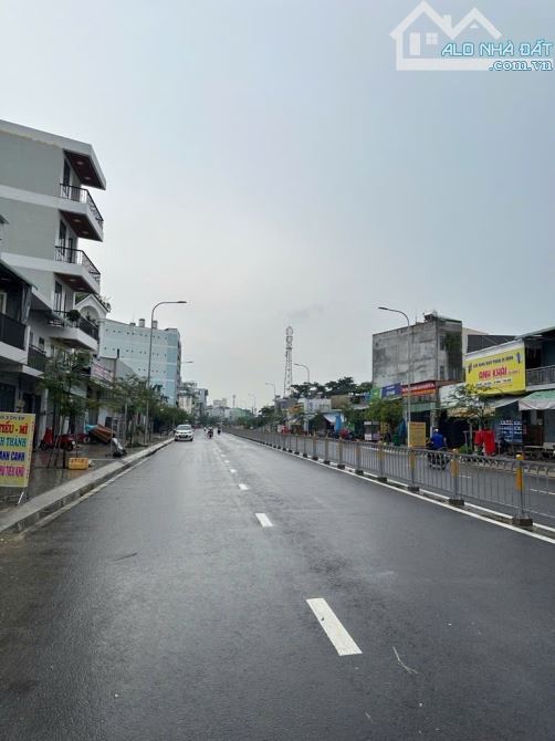 NHÀ 4 tầng đường TRẦN THỊ HÈ  phường HIỆP THÀNH, Q12, dt 70m2 (5mx15m) 💵 6,65Tỷ