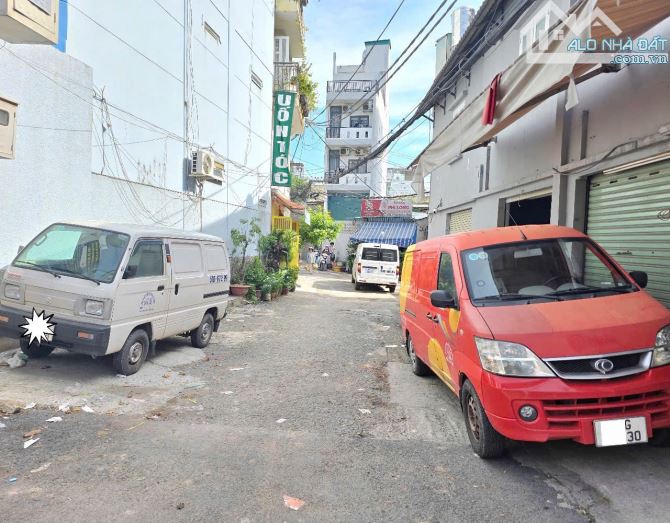 Bán nhà góc 2 mặt tiền HXH 8m🫶 DT 5,3 x 8,5m 🫶 5 Tầng chỉ 7,99 tỷ TL