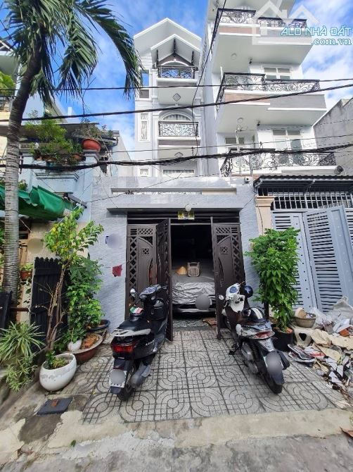 Bán nhà lê đức thọ, phường 16, gò vấp, 4 tầng 6pn ô tô ngủ, 80m2, giá 8.x tỏi