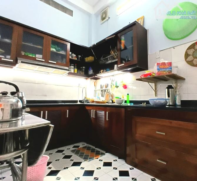 BÁN NHÀ KHU CÁN BỘ – HẺM XE HƠI – PHƯỜNG NGUYỄN CƯ TRINH Q1 – 4 TẦNG – 12.5 TỶ - 3