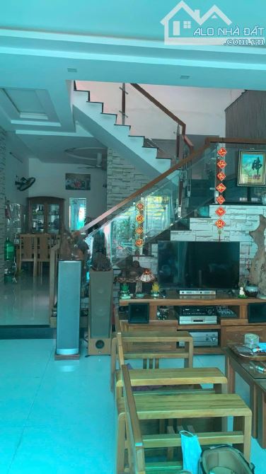 👍👍NHÀ 3 TẦNG KIỆT Ô TÔ THÔNG CHẾ LAN VIÊN RA VÕ NGUYÊN GIÁP VÀ HỒ XUÂN HƯƠNG.👍👍