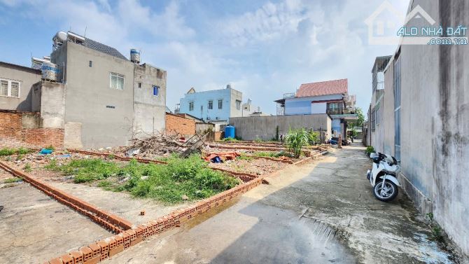 5lô đất giá rẻ 1,75 tỷ lô 73,2m2 , sau lưng chợ Bình Chuẩn, p.Bình Chuẩn