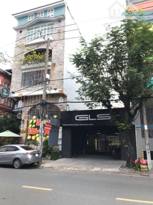 Cần xoay vòng vốn bán rẻ nhà mặt tiền Trương Công Định - Trường Chinh, DTCN: 348 m2