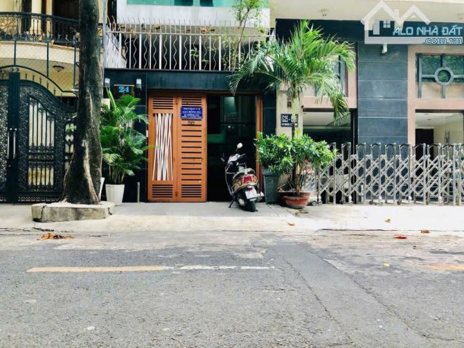 (HOT) Bán nhà mặt tiền đường C22 (k300) - P12 Tân Bình. DT 4x21m - hầm 4 lầu - giá 19.9 tỷ