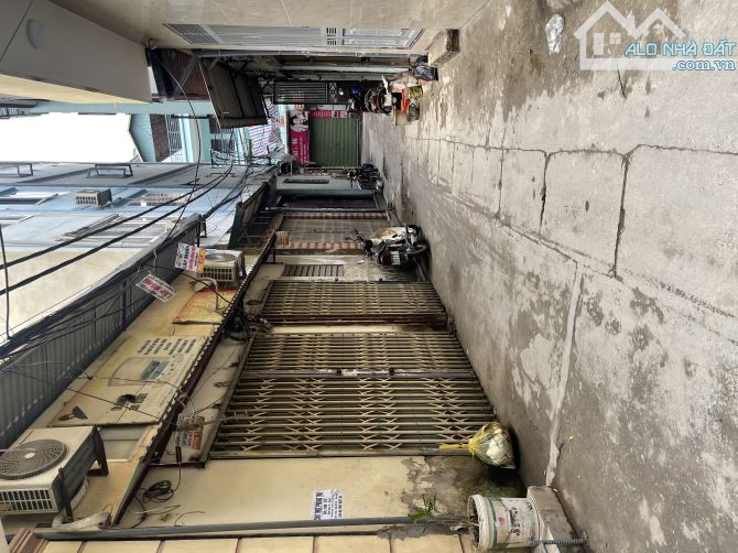 YÊN XÁ 120m MT 7,5M nở hậu,ngõ rất rộng,gần phố,vị trí đẹp xây CCMN tuyệt vời