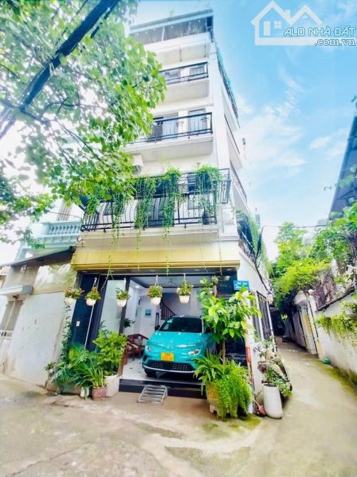 SIÊU PHẨM NGUYỄN CHÍNH , 45M2 , Ô TÔ NGỦ TRONG NHÀ , LÔ GÓC 2 THOÁNG , 11,9 TỶ