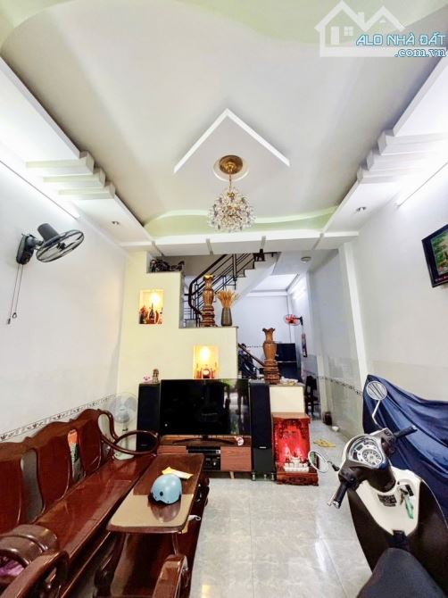 NHÀ ĐẸP GIÁ RẺ -  LÊ VĂN QUỚI - GIÁP TÂN PHÚ - CHỈ 5 TỶ+