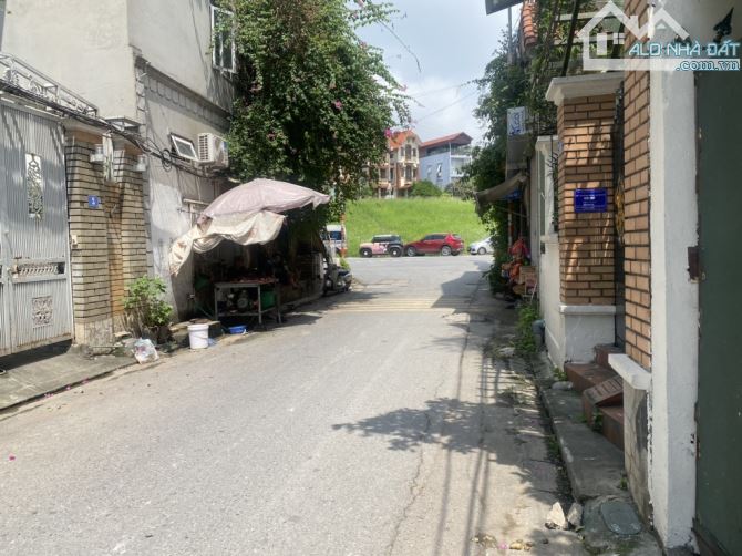 Bán đất Ngọc Thụy 83m MT 5.8m ô tô tránh nhỉnh 18 tỷ