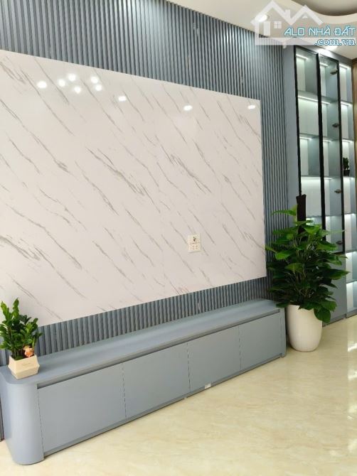 Nhà mới 33m KIẾN HƯNG- XA LA, HĐ, 5 tầng, ngõ thông, KINH DOANH, 30m ra Ô TÔ ĐỖ