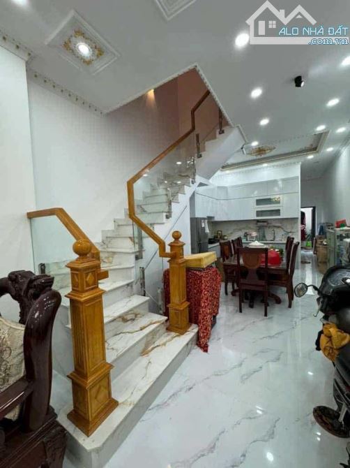 🔥🔥- NHÀ ĐẸP BÌNH TRỊ ĐÔNG - NGAY TÊN LỬA - EON  BÌNH TÂN - 73,6M2
