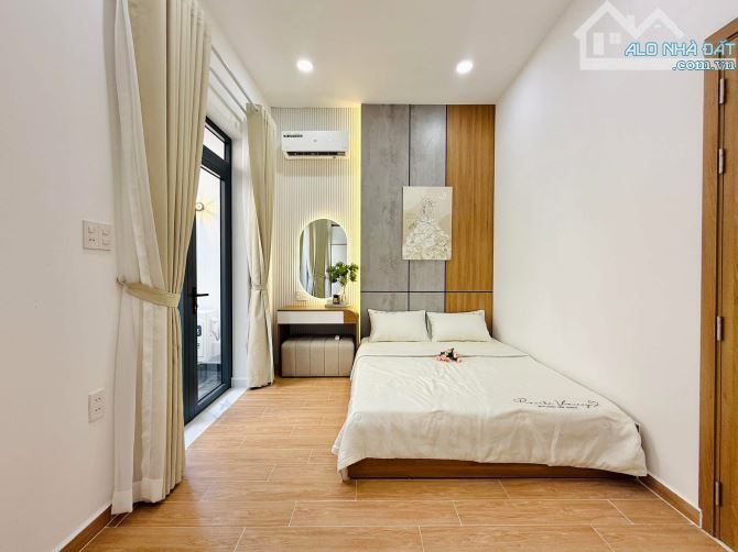 BÁN NHÀ ĐẸP AN HỘI TÂY, NGANG 5M HIẾM CÓ, FULL NỘI THẤT CAO CẤP – GIÁ CHỈ 5 TỶ 92 TL