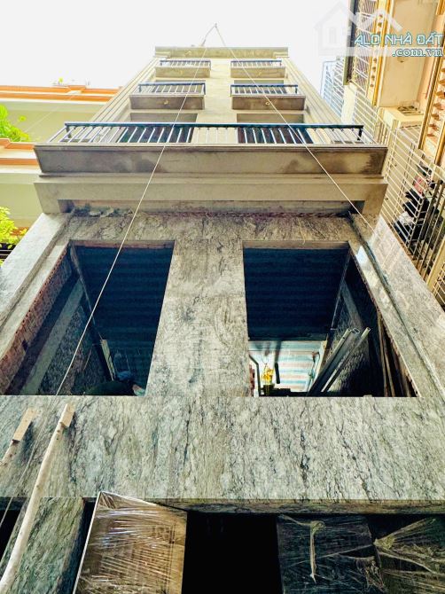 Bán Nhà Dòng Tiền Ngõ Hoà Bình 7 Xây Mới 6 Tầng 14 Phòng Khép Kín Mặt Tiền 4,9M
