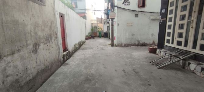 22TP – Bán nhà Lê Trọng Tấn, DT 31m2 sàn xd đến 86m2, 3 tầng BTCT 3PN, SHR, CHỈ 4 tỷ TL