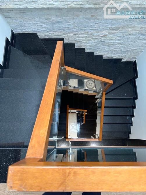 NHÀ 4 tầng đường TRẦN THỊ HÈ  phường HIỆP THÀNH, Q12, dt 70m2 (5mx15m) 💵 6,65Tỷ - 10