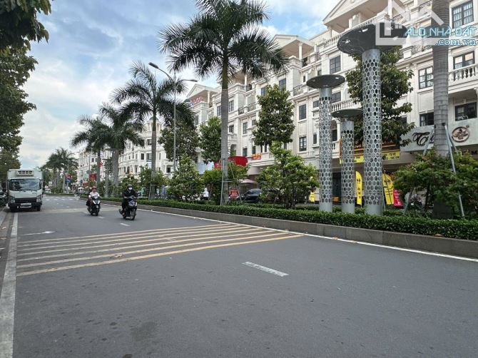 Nhà đẹp 6 lầu T/máy hẻm 10m Nguyễn Văn Lượng ngang 5.2m 88m2 ngay Cityland P.10 chỉ 18 tỷ - 10