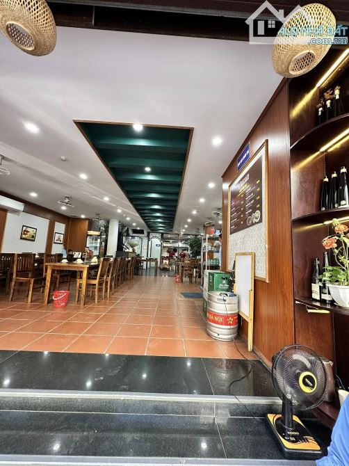 ⚜️ NHÀ HÀNG MẶT PHỐ XUÂN DIỆU, TÂY HỒ 128M2 4T (1 HẦM 3 NỔI) MT 7.6M, CHỈ 72 TỶ ⚜️ - 1