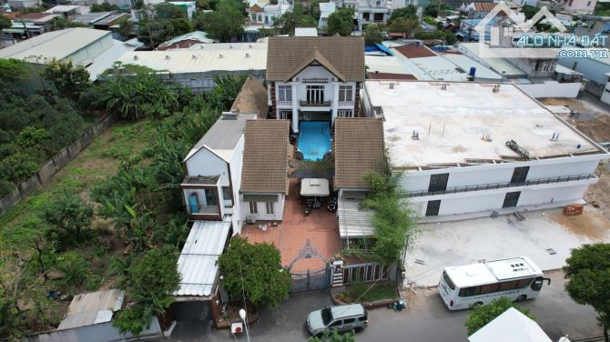 BIỆT THỰ HỒ BƠI SIÊU RỘNG – DT 865M²(NGANG 19M) – KIẾN TRÚC TÂN CỔ ĐIỂN - 7