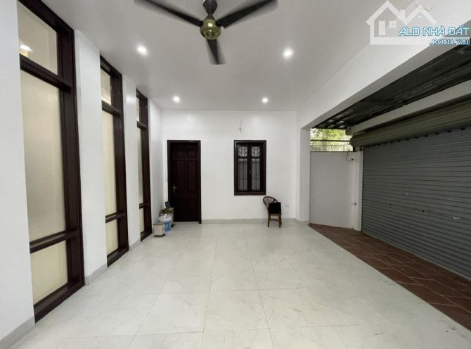 BÁN BIỆT THỰ LÔ GÓC – MẶT TIỀN KHỦNG 22M – 157M² – 32 TỶ – KĐT MỘ LAO - 1
