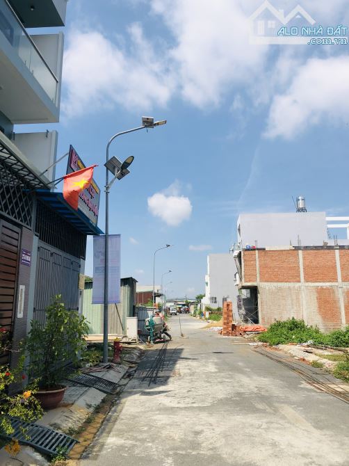 Bán Đất HXH 7m đ.Ngô Chí Quốc - Bình Chiểu, gần chợ , KCN, KCX dân cư đông đúc, đồng bộ - 1