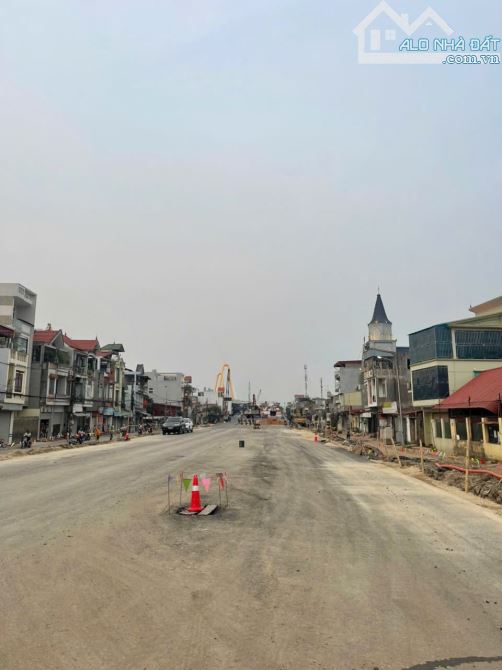 Bán 500m đất chia lô mặt đường Mương Cầu Tre đường rộng 30m - 1