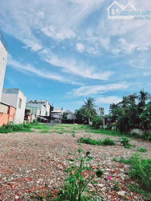 Cơ Hội Sở Hữu 1810m2 đất thổ cư Đường Tô Ngọc Vân, P-Linh Đông, Thủ Đức Chỉ 96 tỷ, - 1