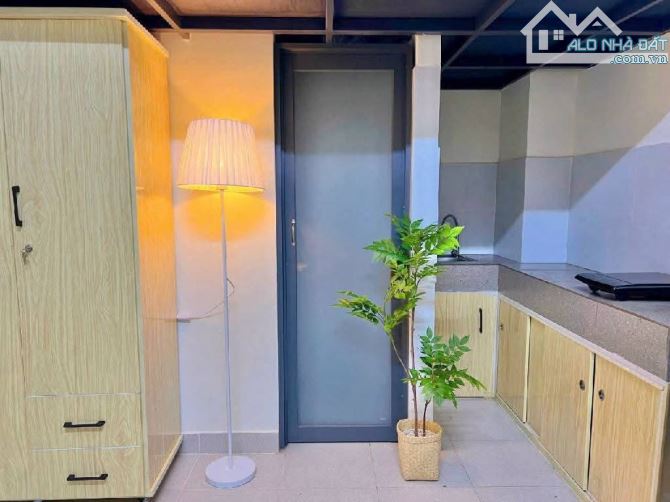 Bán CHDV Phường 12 Gò Vấp, Phan Huy Ích, ô tô thông, 400m sàn, thu khoán gần 800tr, 13.x - 1