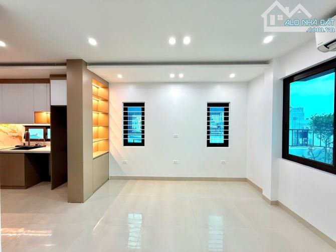 Cổ Nhuế, siêu phẩm lô góc, 39m2, 7T thang máy mới , oto10m, ngõ thông 9 tỷ - 1