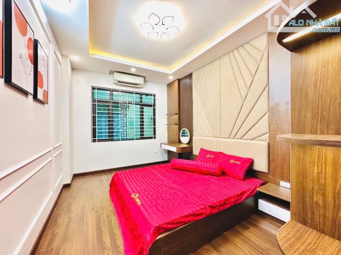 Bán nhà Dịch Vọng Hậu, dân xây, 2 thoáng, ở ngay, 44m2, 9.x tỷ - 1