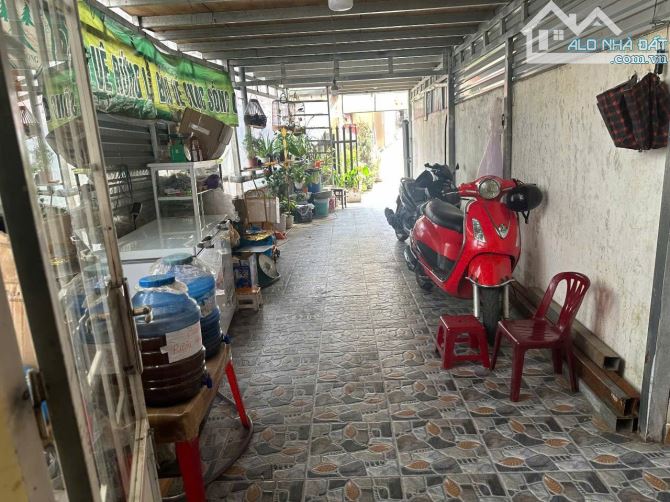 Bán nhà 9 phòng trung tâm đà lạt 5,2 tỷ -sổ riêng đất xây dựng - 1
