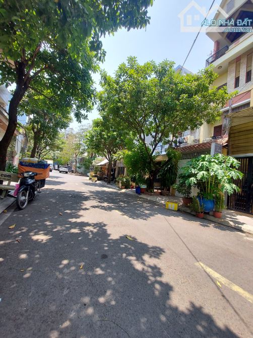 Bán Biệt Thự 240m2 ngang 12mkhu cán bộ gần công viên Nguyễn Văn Lượng Gò Vấp, TL chính Chủ - 1