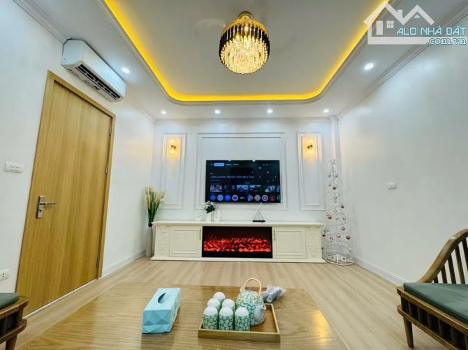 CÔNG CHÚA P MINH KHAI, GẦN PHỐ, NHÀ MỚI, Ở SƯỚNG, FULL NỘI THẤT, 45M2 XÂY 4 TẦNG, GIÁ ĐẸP - 1
