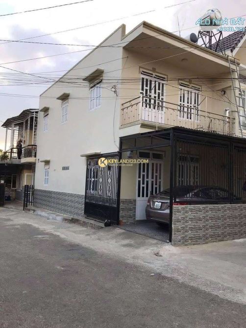 Nhà Phường Lâm Viên Đà Lạt - 2 Tầng, 4 Phòng, Hẻm 2 Ô tô tránh nhau- Sổ Sẳn Chờ Giao Dịch - 1