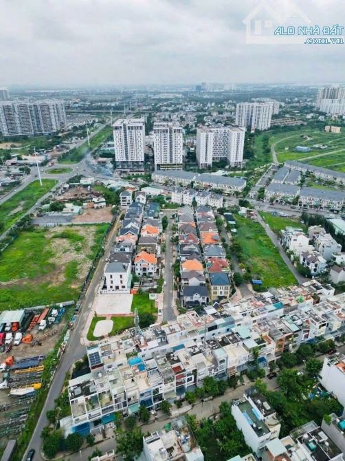 BÁN BIỆT THỰ ĐƠN LẬP 270M2(15*18M) 27TỶ ĐƯỜNG LIÊN PHƯỜNG GẦN GLOBAL - 1