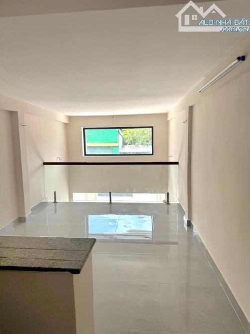 🏡TRUNG TÂM QUẬN 5 - MẶT TIỀN GIÁP QUẬN 1 - 4 TẦNG - 3PN - KHU VỰC KINH DOANH SẦM UẤT - 1