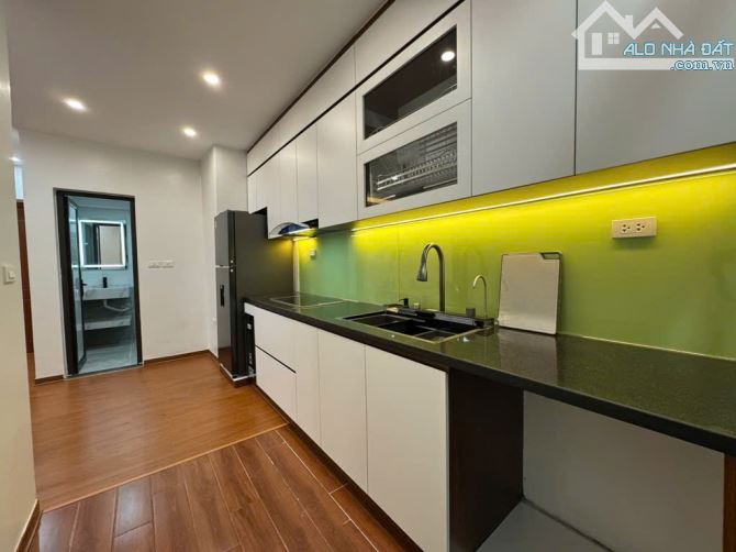Nhà Phú Thượng – 35m2 x 5 tầng – GẦN CẦU NHẬT TÂN – GIÁ 7.9 TỶ - 1