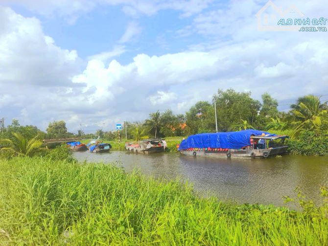 Siêu phẩm, 525m2 đất vườn 25 x18m View kênh chỉ 320 tr - 1
