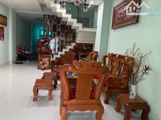 Nhà bán , An Phú Đông , Vườn Lài , 130m2, 5m x 26m, 3 Tầng Giá 8.2 tỷ - 1