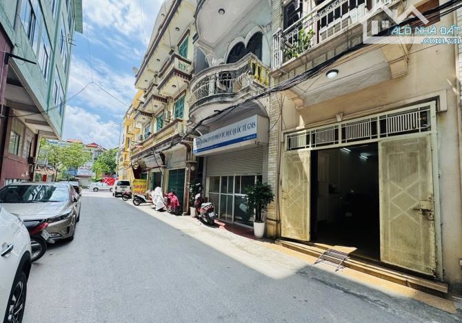 diện tích 110m mặt tiền 9m tại NGỌC LÂM  - ô tô tránh thông kịnh doanh - chỉ 31tỷ8 - 1