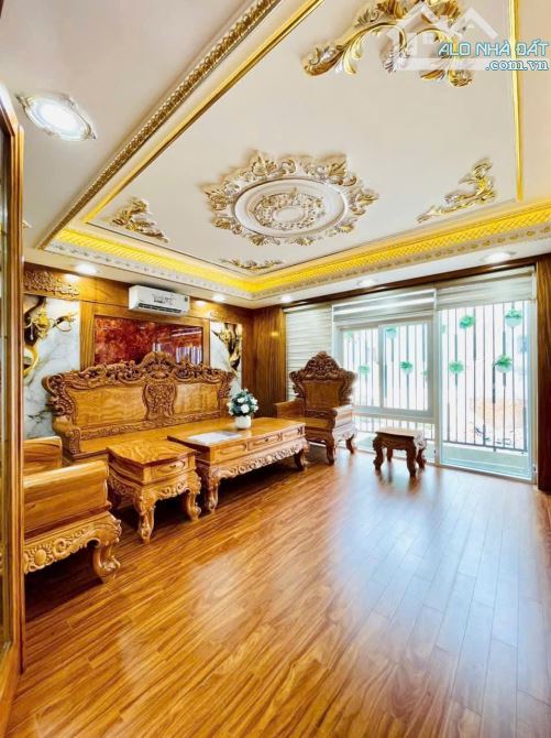Bán nhà đẹp Đội Cấn! Phân lô quân đội, vỉa hè, ô tô tránh, thang máy, ~50m2 x 9 tầng 24.tỷ
