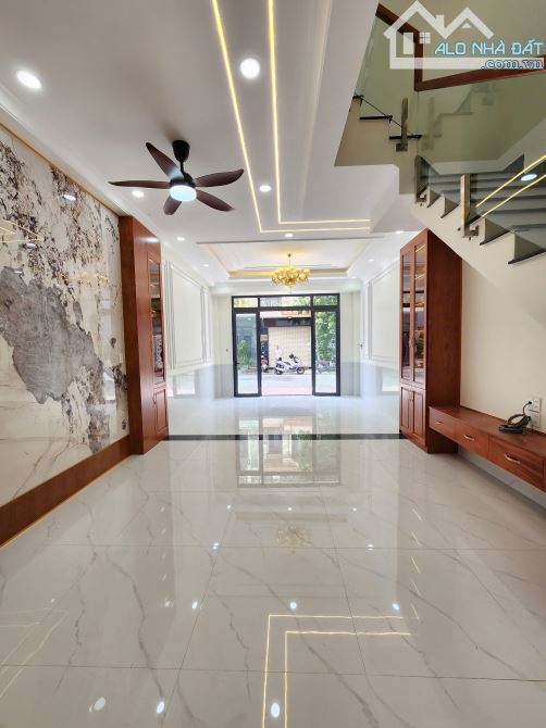 Bán nhà 1 trệt 2 lầu, gần Vincom ngã tư 550, p.Tân Đông Hiệp, Tp.Dĩ An chỉ 5ty500 TL M6066 - 13