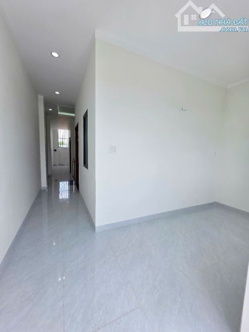Bán nhà Full nội thất gần ngã tư Bình Chuẩn 300m, Tp.Thuận An chỉ 4,2 tỷ TL M6928 - 15