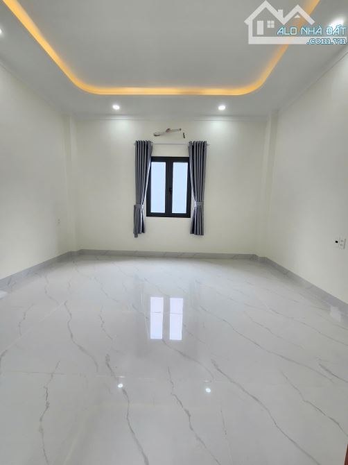 Bán nhà 1 trệt 2 lầu, gần Vincom ngã tư 550, p.Tân Đông Hiệp, Tp.Dĩ An chỉ 5ty500 TL M6066 - 18