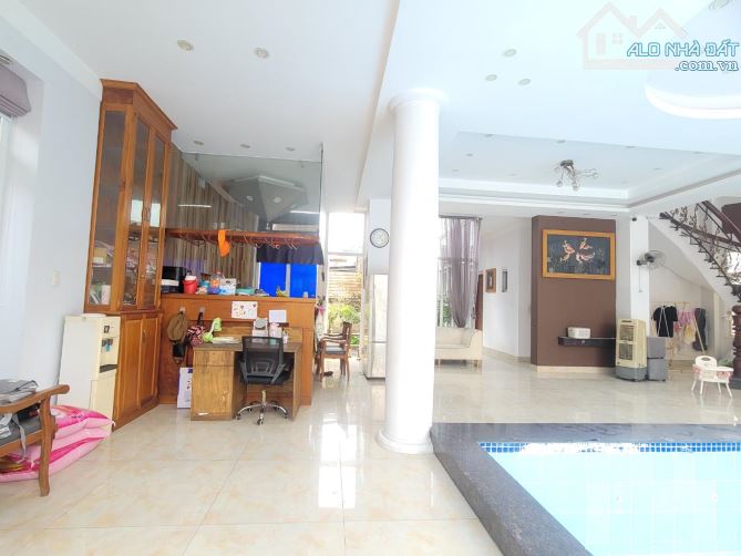 BIỆT THỰ HỒ BƠI SIÊU RỘNG – DT 865M²(NGANG 19M) – KIẾN TRÚC TÂN CỔ ĐIỂN - 8