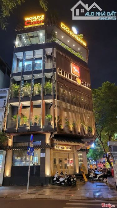🔥30 Tỷ🔥Bán Nhà MT Sư Vạn Hạnh gần Vạn Hạnh Mall Q10, DT:5x20m , Trệt 2 Lầu, HĐT: 90tr - 2