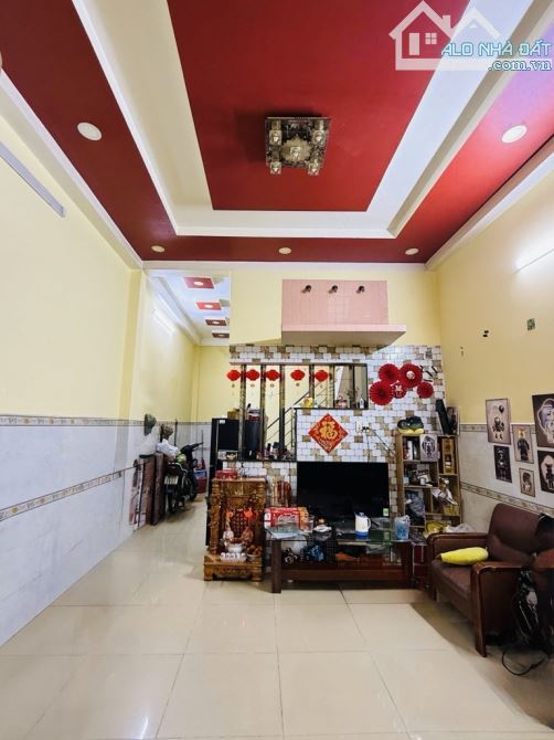 Nhỉnh 3 tỷ - Nhà đẹp 2 tầng - DTSD 72M2 - Hẻm Xe Hơi - Tên Lửa Mới - Bình Tân - 2