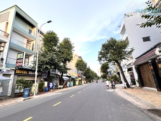 Bán Đất Mặt Tiền 16m Ngay Man Thiện – 110m² Vuông Đẹp – Sát Sông – Chỉ 11.5 Tỷ – Tăng - 2