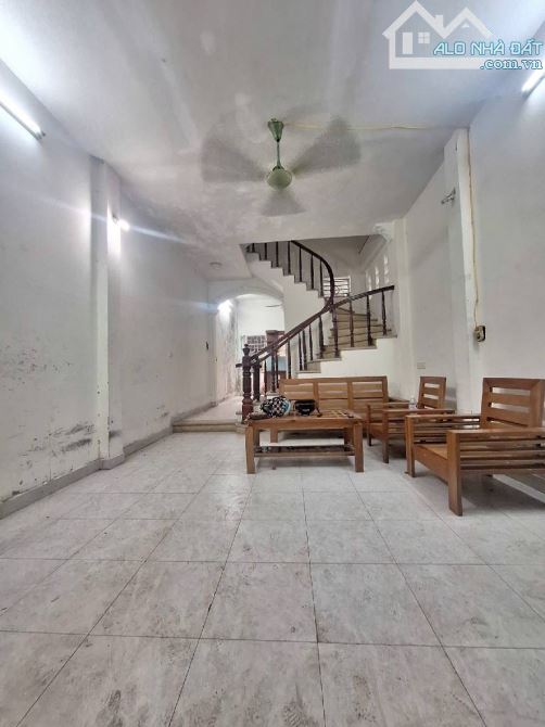 Bán nhà Mỹ Đình, dt57m, lô góc 3 thoáng, ngõ thông ô tô, gần phố, kinh doanh dòng tiền - 2