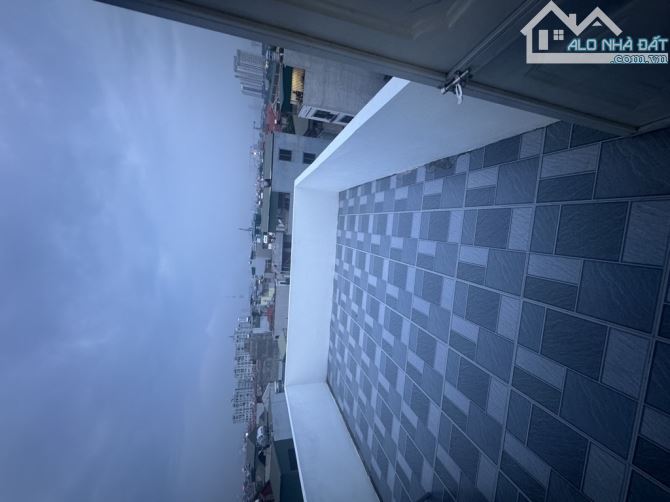 NHÀ MỚI - NGÕ THÔNG Ô TÔ GẦN- THANG MÁY XỊN XÒ - 2