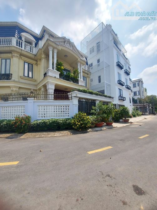 Bán Biệt Thự 240m2 ngang 12mkhu cán bộ gần công viên Nguyễn Văn Lượng Gò Vấp, TL chính Chủ - 2